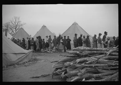 [Untitled photo, possibly related to: Negroes in the lineup for food…, Arkansas, 1937