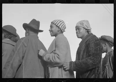 [Untitled photo, possibly related to: Negroes in the lineup for food…, Arkansas, 1937
