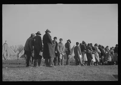 [Untitled photo, possibly related to: Negroes in the lineup for food…, Arkansas, 1937