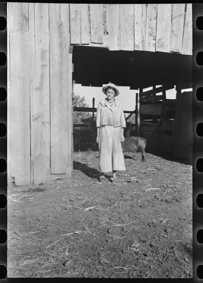 [Untitled photo, possibly related to: Dora Mae Tengle, sharecropper's…, Alabama, 1936