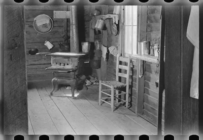 [Untitled photo, possibly related to: Kitchen in house of Floyd…, Alabama, 1936