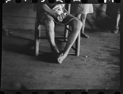 [Untitled photo, possibly related to: Frank Tengle family, Hale…, Alabama, 1936