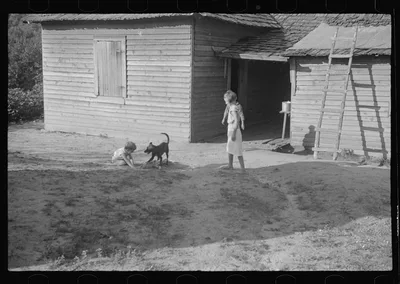 [Untitled photo, possibly related to: Burroughs children playing in…, Alabama, 1936