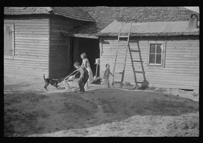 [Untitled photo, possibly related to: Burroughs children playing in…, Alabama, 1936