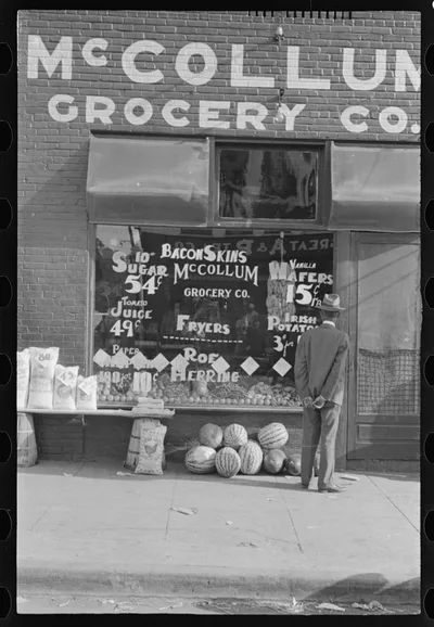 Storefront, Greensboro, Alabama, 1936