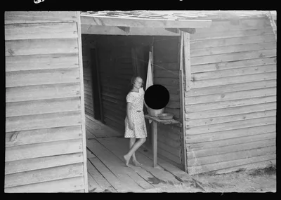 [Untitled photo, possibly related to: Floyd Burroughs, Jr., and Othel…, Alabama, 1936