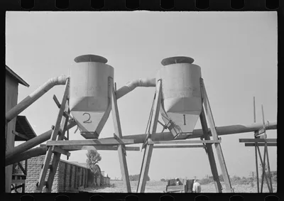 Cotton gin detail. Vicinity of Moundville, Alabama, 1936