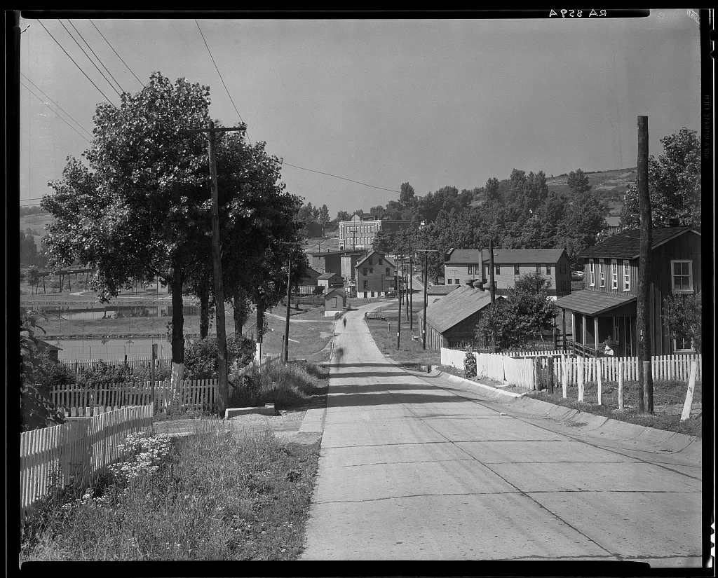 Mining town. Frick Mining Company. Pennsylvania. Westmoreland County, 1935