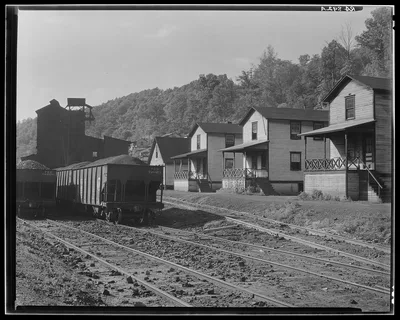 Company houses along railroad tracks. Scott's Run near Morgantown,…, West Virginia, 1935