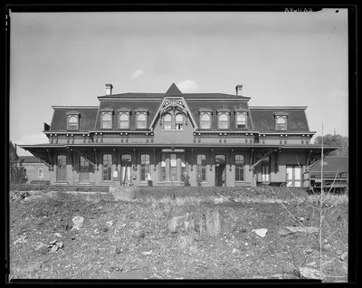 Depot in Bethlehem, Pennsylvania, 1935