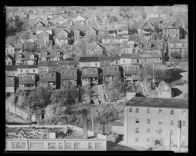 Crowded housing. Bethlehem, Pennsylvania, 1935