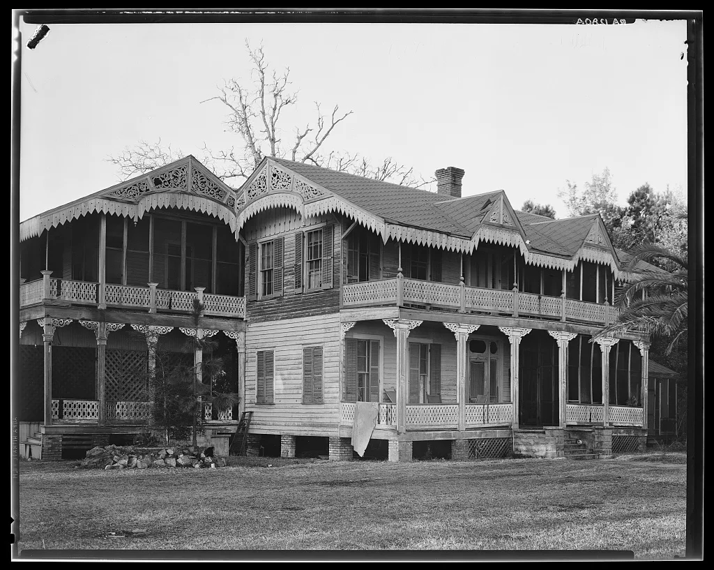 New Orleans Classic revival house in Rampart Street. Louisiana, 1935