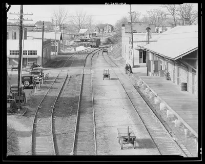 View of railroad station. Edwards, Mississippi, 1936