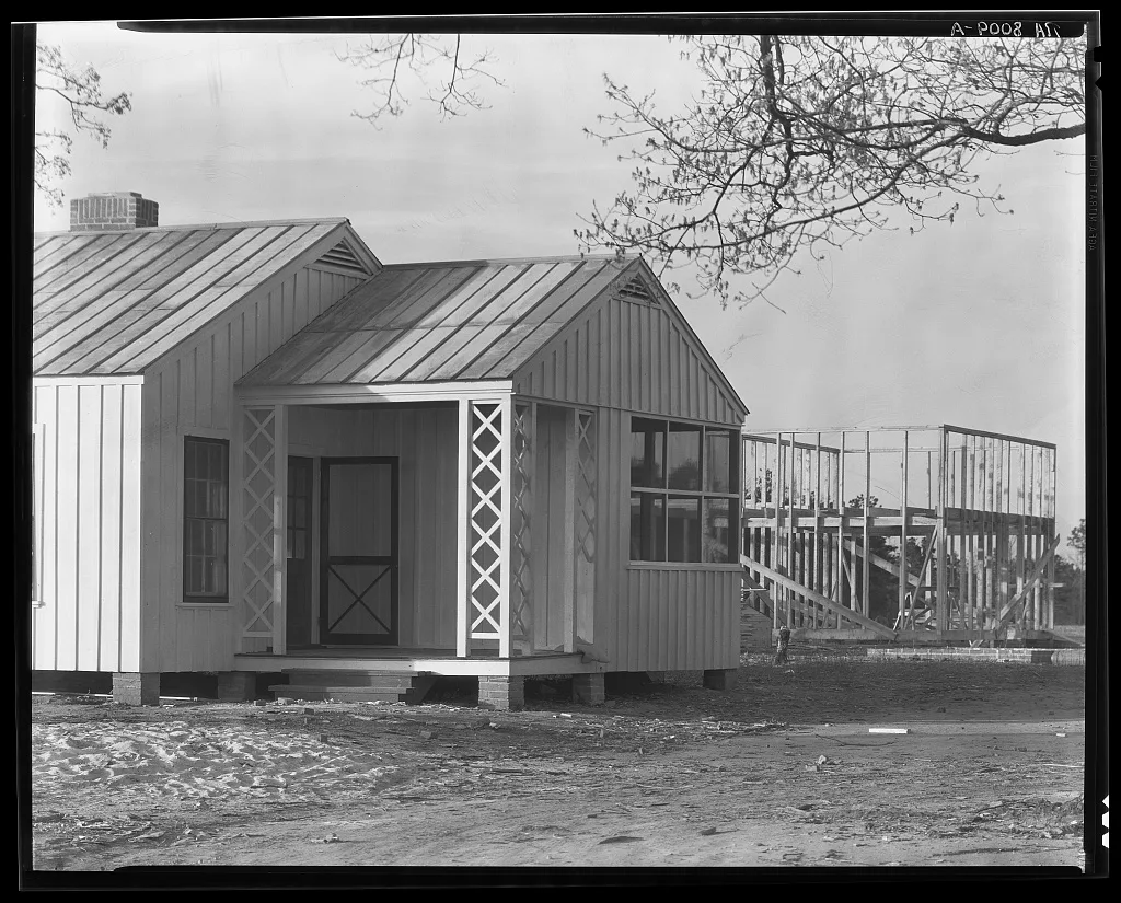 Resettlement project near Eatonton, Georgia. Briar Patch project, 1936