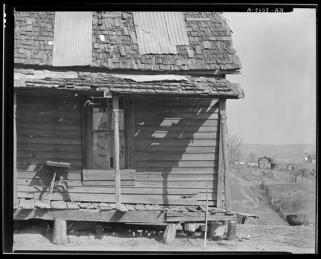 Detail of Negro house. Tupelo, Mississippi, 1936