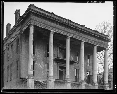 Antebellum plantation. Vicksburg, Mississippi, 1936