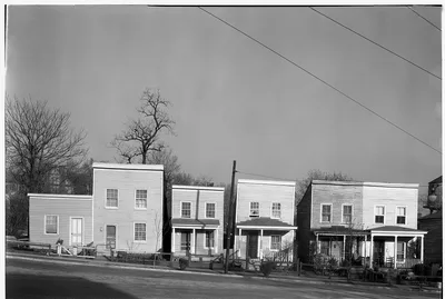 Frame houses. Fredericksburg, Virginia, 1936