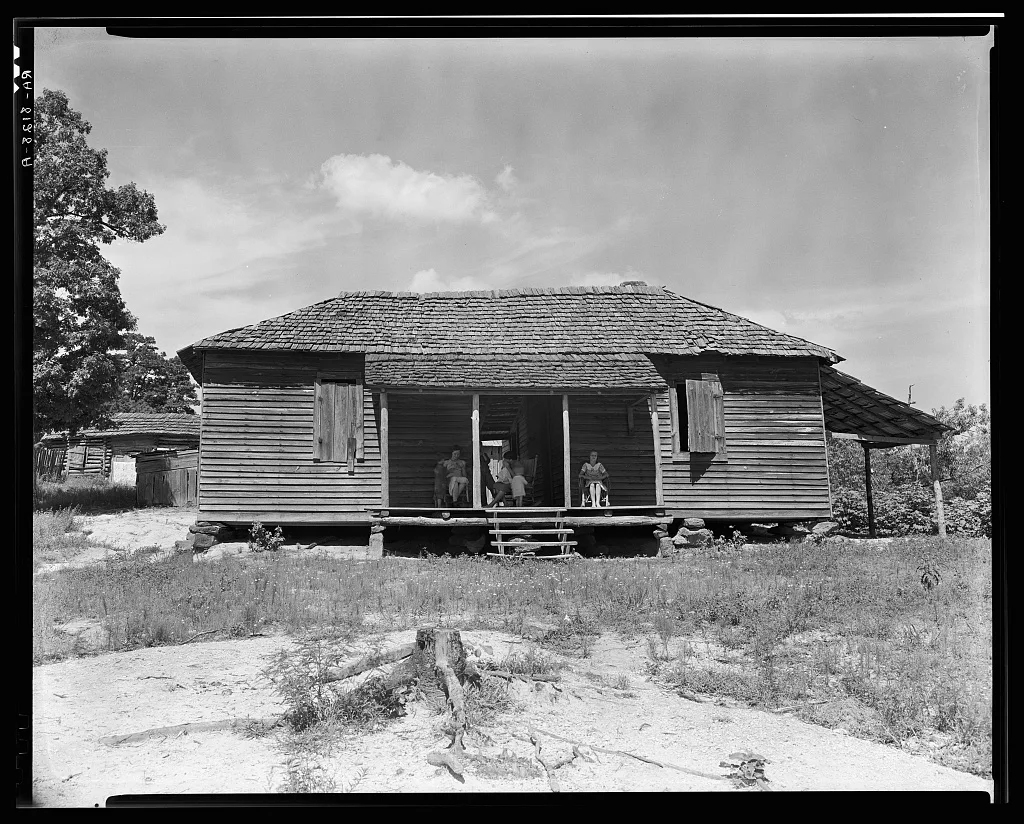 Home of cotton sharecropper Floyd Borroughs. Hale County, Alabama, 1936