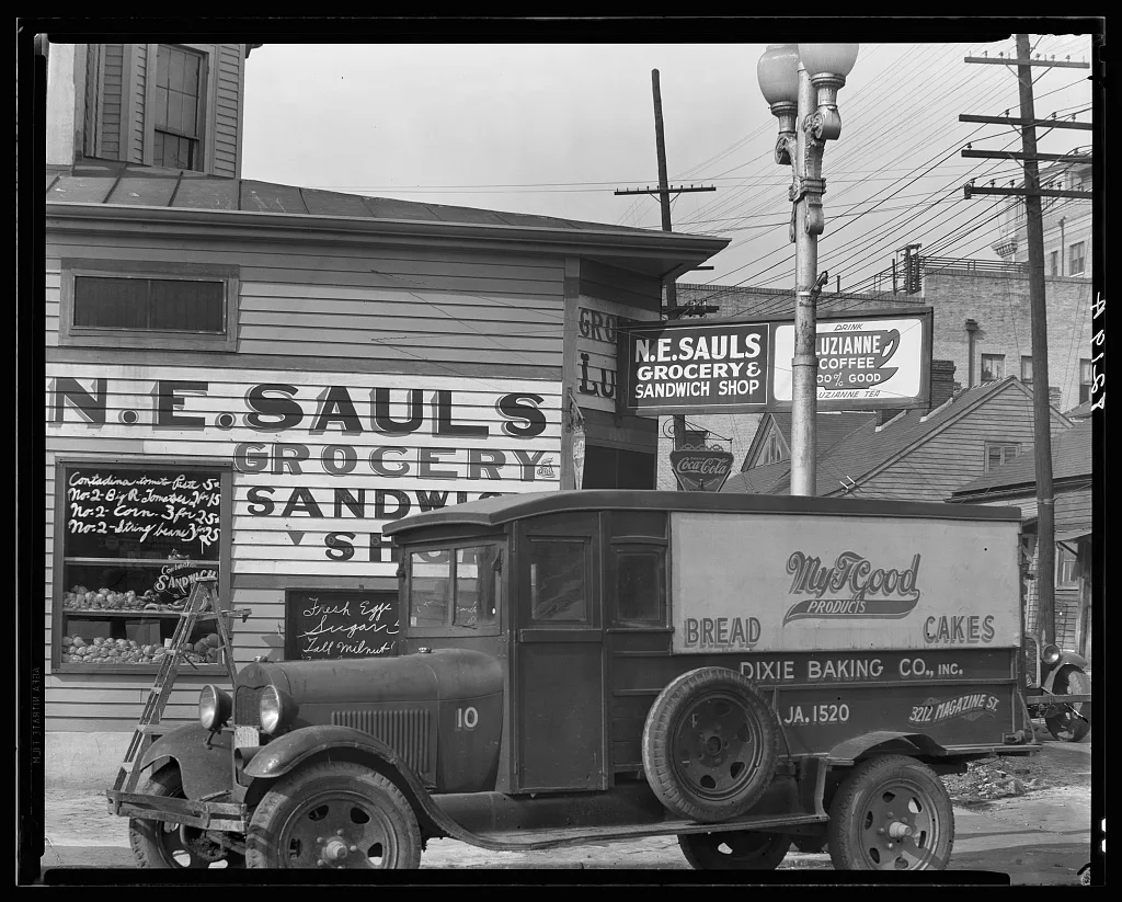 New Orleans street corner. Louisiana, 1936