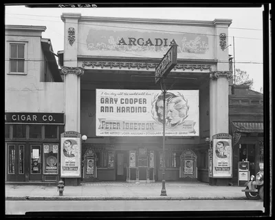 Movie theatre front in an Alabama town, 1936